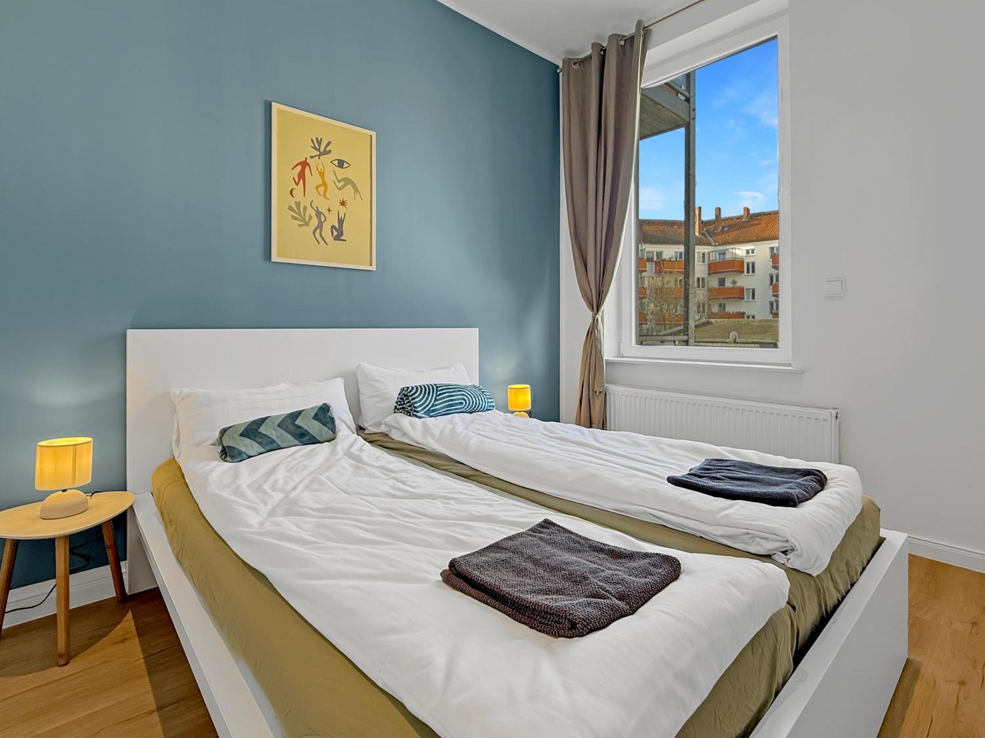 Design 2 Bedrooms Living And Balcony