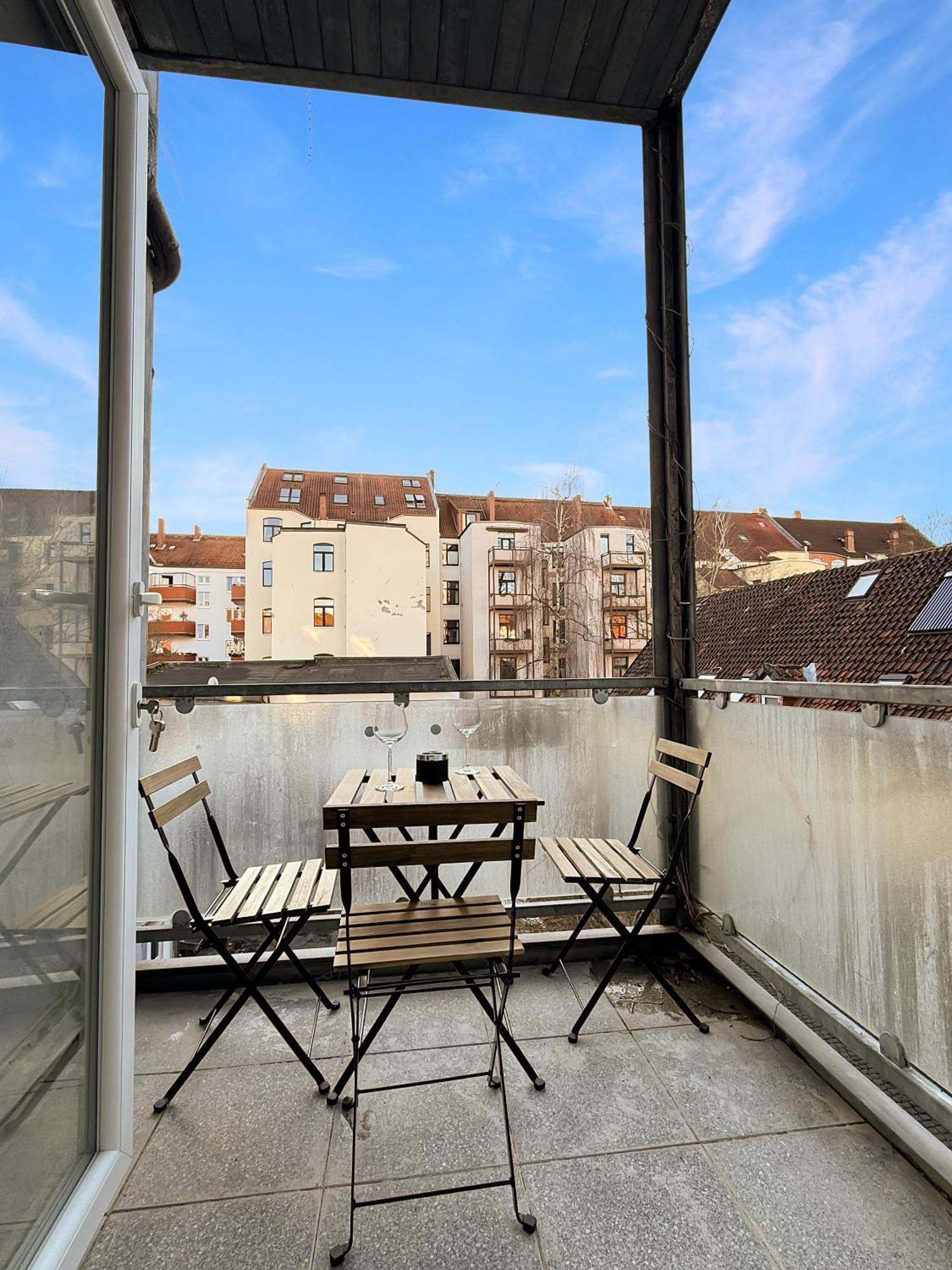 Apartment Design 2 Bedrooms Living And Balcony Hannover